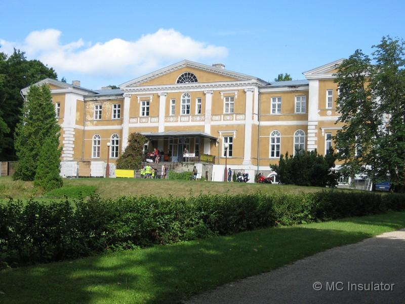 joge_01.jpg - [fi]Kuremaan kartano jossa ilmoittaudutaan[en][ru]