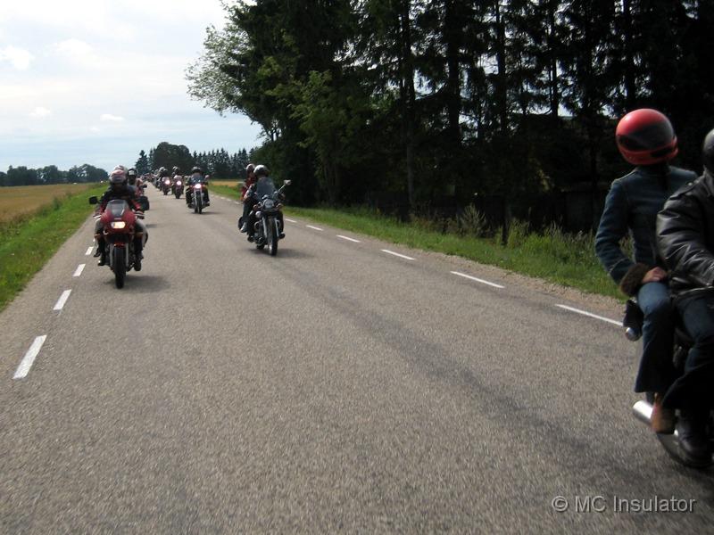 joge_17.jpg - [fi]Paraati liikkuu[en][ru]